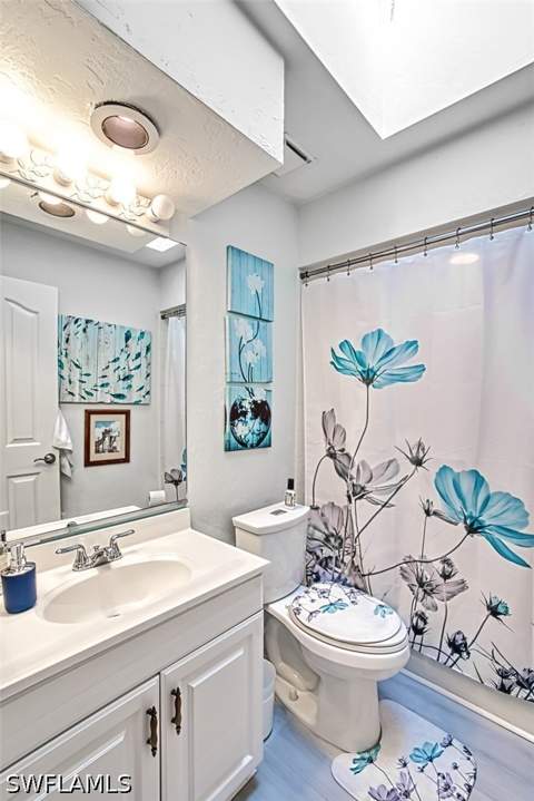 2490 Outrigger Ln, Naples FL - photo 8 of 36