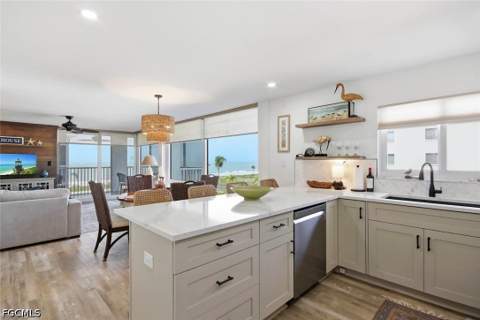 2265 W Gulf Dr 320-C, Sanibel FL - photo 10 of 39