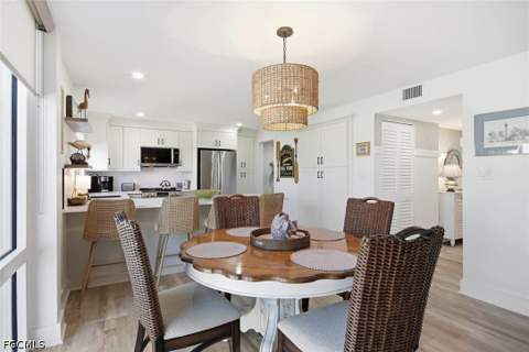 2265 W Gulf Dr 320-C, Sanibel FL - photo 7 of 39