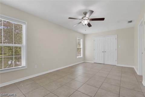 254 Leawood Cir, Naples FL - photo 12 of 28