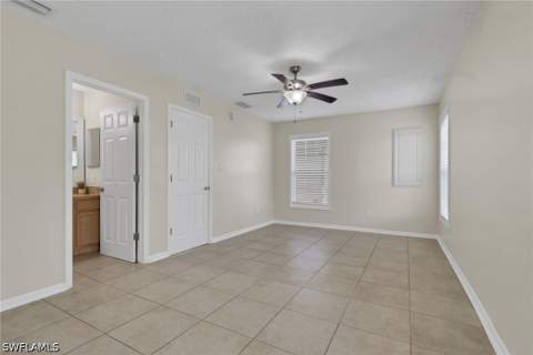 254 Leawood Cir, Naples FL - photo 13 of 28
