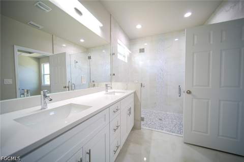 309 Broward Ave, Lehigh Acres FL - photo 9 of 23