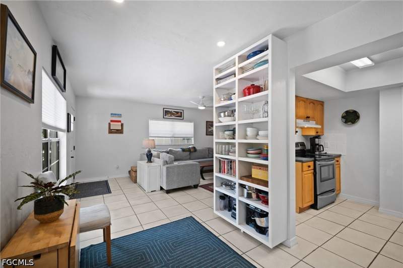 3 bedroom SingleFamilyResidence at 273 Porter St, Trail Acres, Naples — photo 5