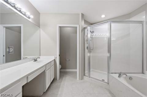 9829 Roundstone Cir, Fort Myers FL - photo 23 of 50