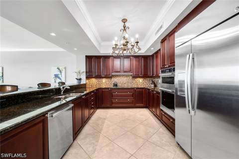 1050 Borghese Ln 1405, Naples FL - photo 9 of 49