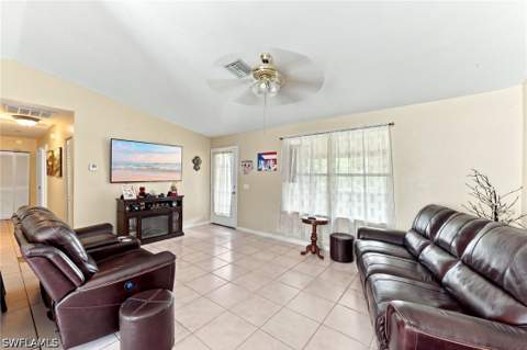 2361 4th Ave NE, Naples FL - photo 6 of 24