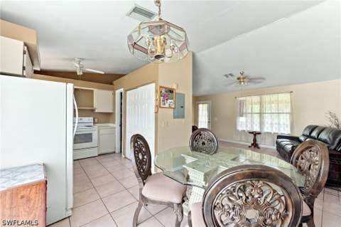 2361 4th Ave NE, Naples FL - photo 9 of 24