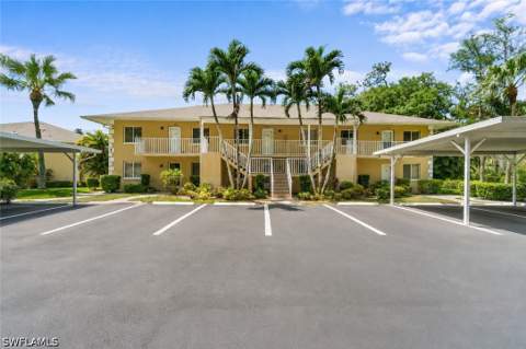 5700 Woodmere Lake Cir E201, Naples FL - photo 7 of 23