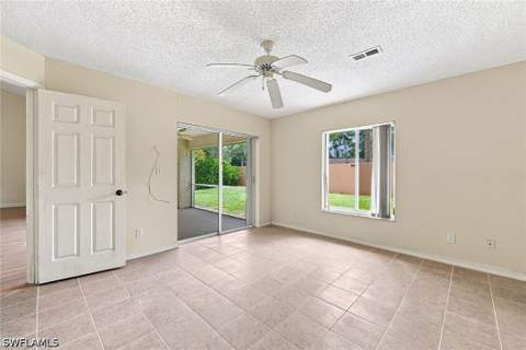 6022 Westbourgh Dr, Naples FL - photo 10 of 32