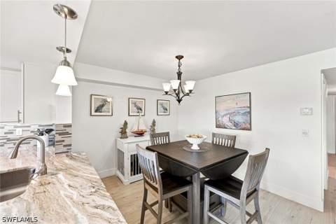 7360 Glenmoor Ln 205, Naples FL - photo 14 of 50