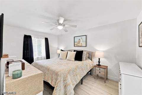 7360 Glenmoor Ln 205, Naples FL - photo 16 of 50