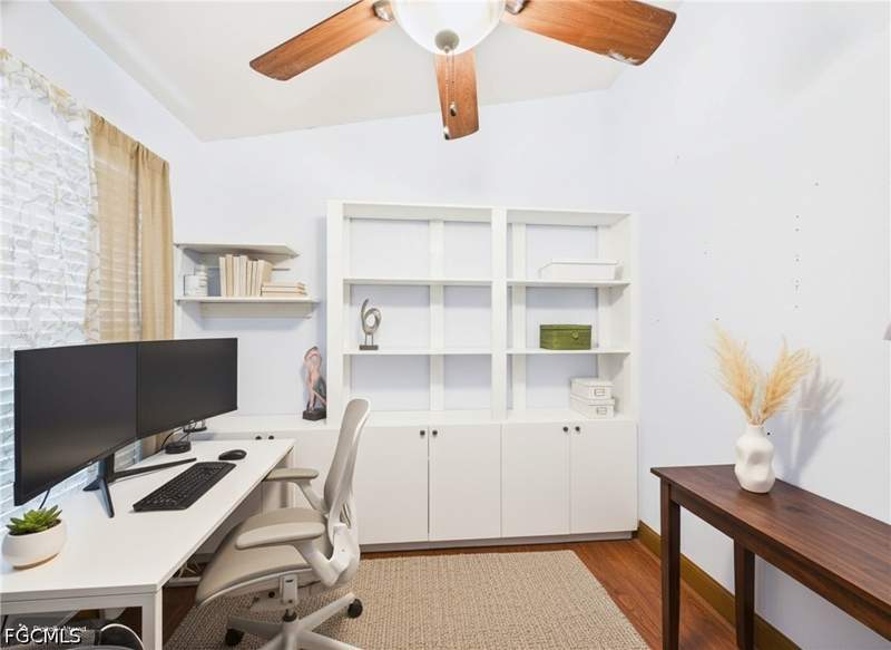 4 bedroom SingleFamilyResidence at 1858 Marlboro Ln, Greenbriar, Lehigh Acres — photo 5