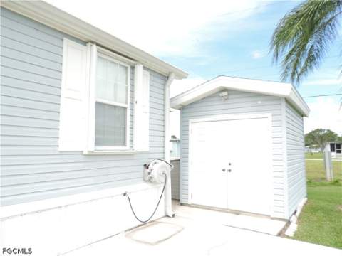 20701 Garden Dr, Estero FL - photo 18 of 26