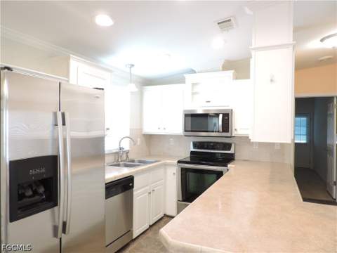 20701 Garden Dr, Estero FL - photo 6 of 26