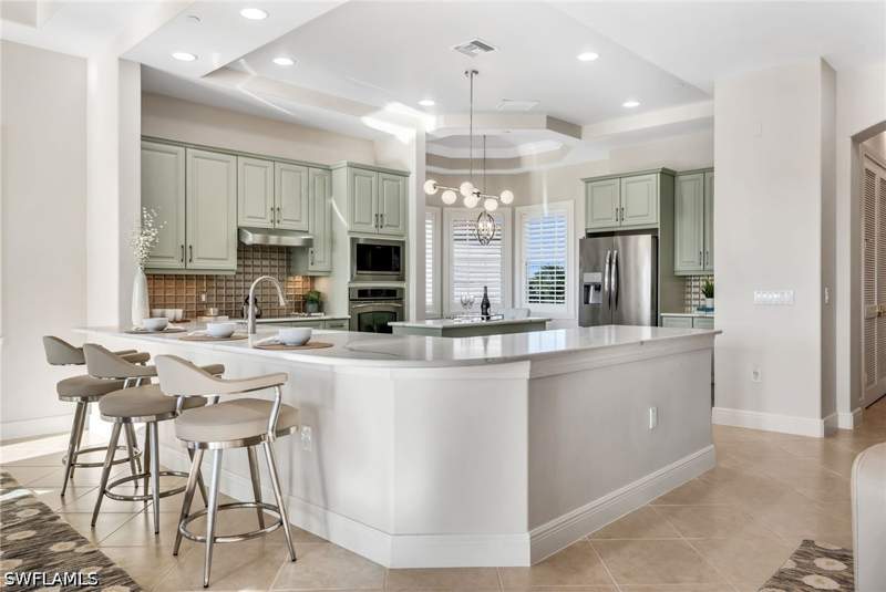 3 bedroom Condominium at 534 Avellino Isles Cir 8302, Avellino Isles, Naples — photo 5
