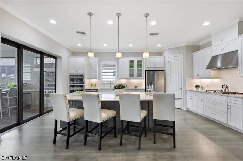 4 bedroom SingleFamilyResidence at 9408 Rapallo St, Esplanade, Naples — photo 4