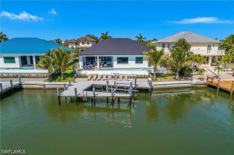 840 Rose Ct, Marco Island FL - photo 18 of 48