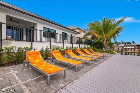 840 Rose Ct, Marco Island FL - photo 19 of 48