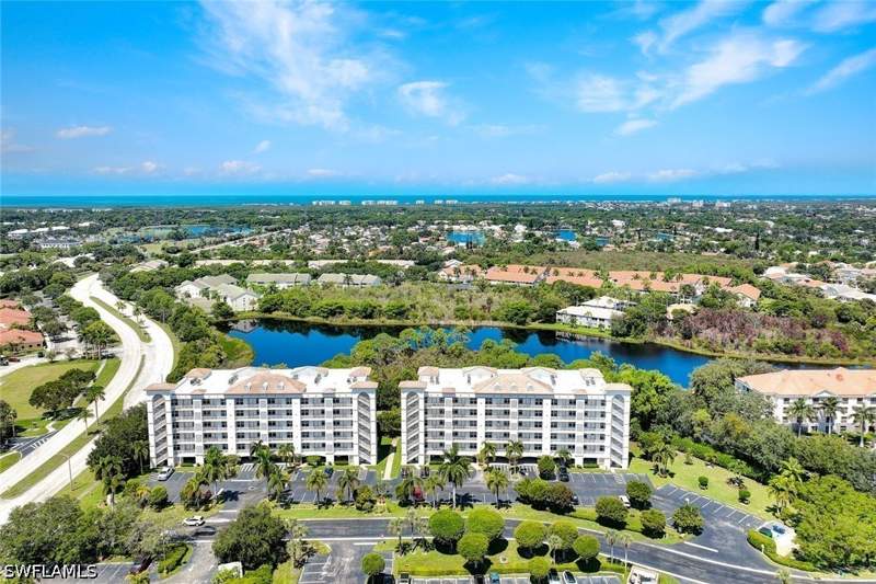 3 bedroom Condominium at 28700 Trails Edge Blvd 602, The Carlysle, Bonita Springs — photo 4