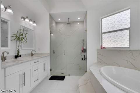 2530 22nd Ave NE, Naples FL - photo 13 of 19