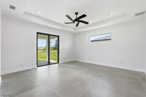 329 NE 15th Ter, Cape Coral FL - photo 14 of 33