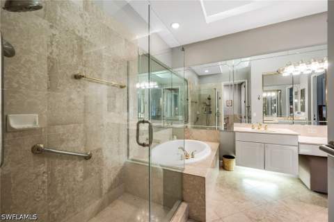 2326 Magnolia Ln 6104, Naples FL - photo 19 of 49