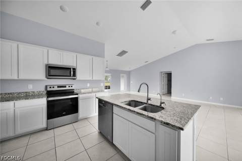 2619 NW 24th Pl, Cape Coral FL - photo 7 of 22