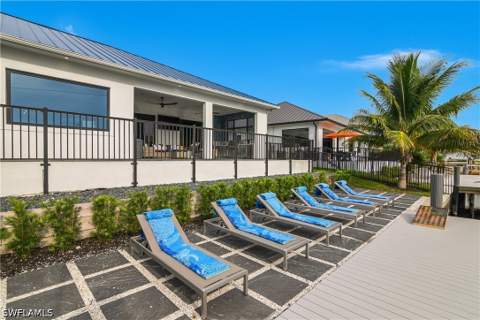 848 Rose Ct, Marco Island FL - photo 14 of 49