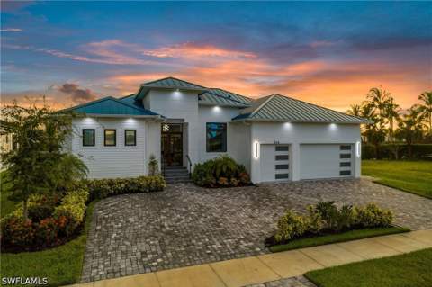 848 Rose Ct, Marco Island FL - photo 6 of 49