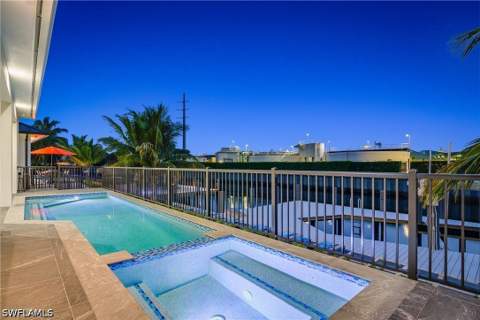 848 Rose Ct, Marco Island FL - photo 9 of 49
