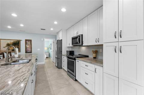 2498 Sapodilla Ln, St James City FL - photo 15 of 40