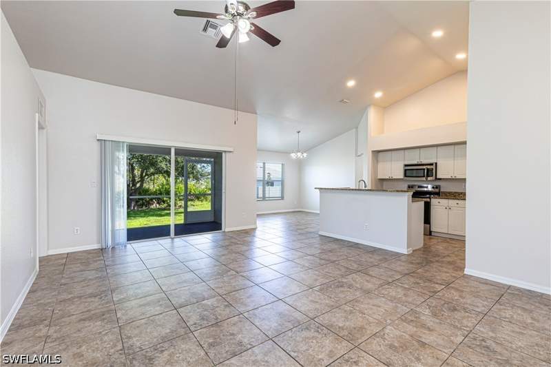 3 bedroom SingleFamilyResidence at 2616 70th St W, Lehigh Acres, Lehigh Acres — photo 4