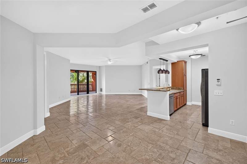 2 bedroom Condominium at 8010 Via Sardinia Way 4213, The Residences At Coconut Point, Estero — photo 4