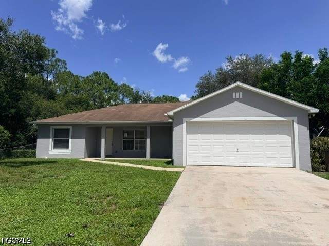 3 bedroom SingleFamilyResidence at 1010 Johns Ave, Lehigh Acres, Lehigh Acres — photo 2