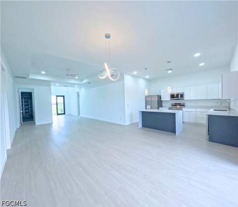 2421 NW 8th Ter, Cape Coral FL - photo 13 of 40