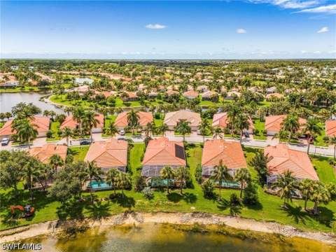 14255 Manchester Dr, Naples FL - photo 7 of 35