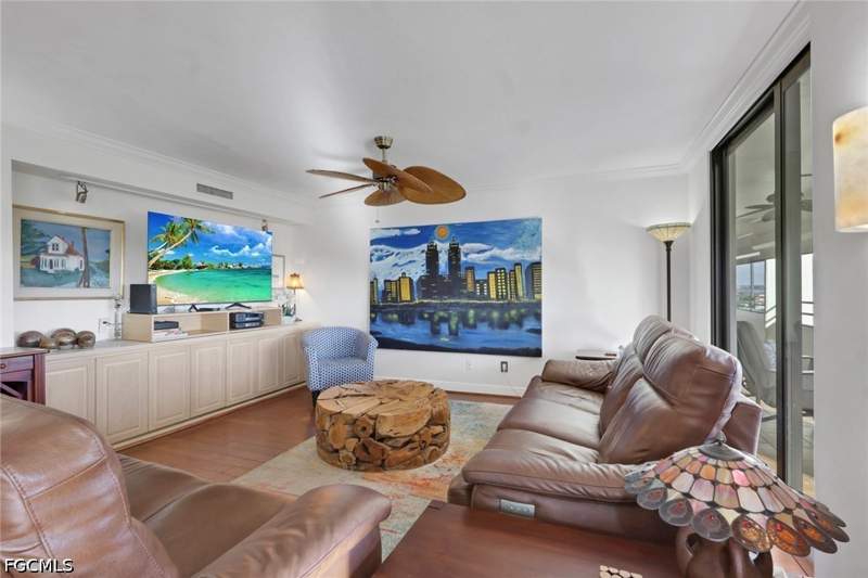 2 bedroom Condominium at 5260 S Landings Dr 709, Ariel, Fort Myers — photo 4