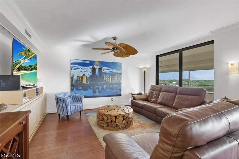 2 bedroom Condominium at 5260 S Landings Dr 709, Ariel, Fort Myers — photo 5