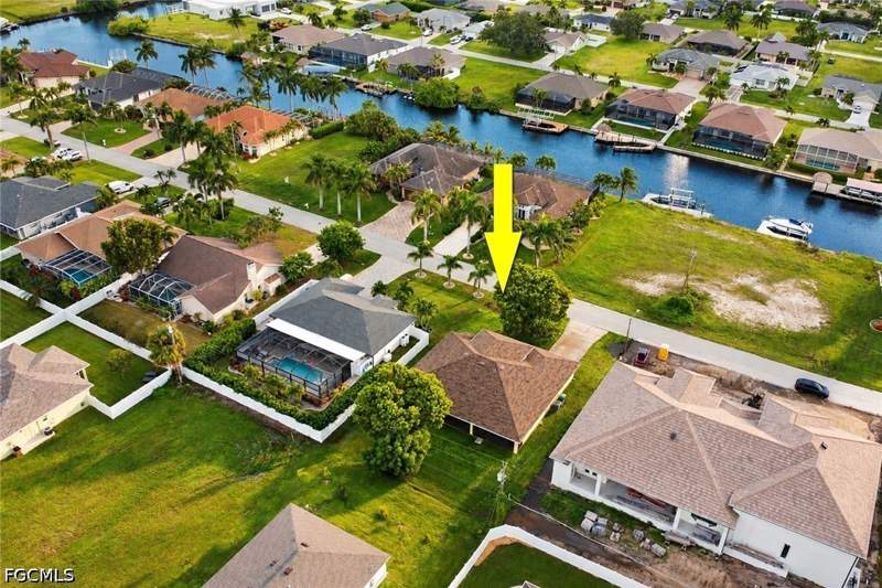 3 bedroom SingleFamilyResidence at 3401 SW 25th Pl, Cape Coral, Cape Coral — photo 4
