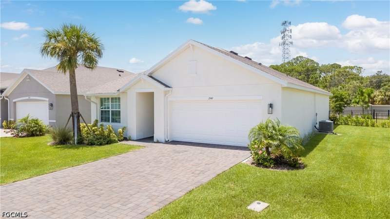 3 bedroom SingleFamilyResidence at 2949 Ernest Way, Hemingway Pointe, Fort Myers — photo 5