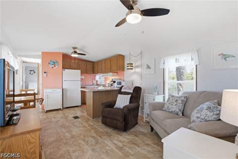 5558 Palm Beach Blvd 5, Fort Myers FL - photo 7 of 33