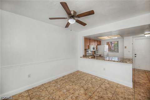 2700 Park Windsor Dr 713, Fort Myers FL - photo 18 of 40