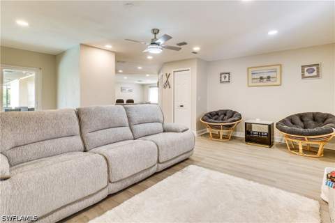 6030 Perthshire Ln, Fort Myers FL - photo 14 of 39