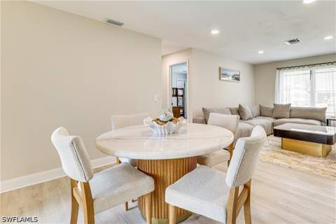 6030 Perthshire Ln, Fort Myers FL - photo 9 of 39