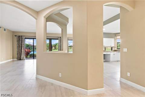 15811 Prentiss Pointe Cir 102, Fort Myers FL - photo 10 of 34