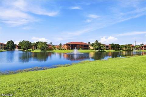 15811 Prentiss Pointe Cir 102, Fort Myers FL - photo 24 of 34