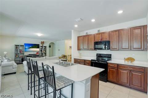 4831 SW 18th Ave, Cape Coral FL - photo 6 of 26