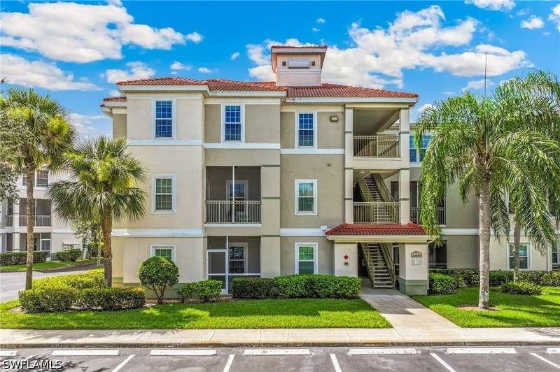 2 bedroom Condominium at 23680 Walden Center Dr 304, The Tides At Pelican Landing, Estero — photo 4
