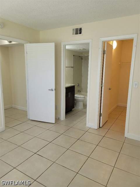 190 Santa Clara Dr 190-4, Naples FL - photo 11 of 25