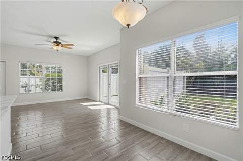 6081 Lake Front Dr, Fort Myers FL - photo 10 of 37